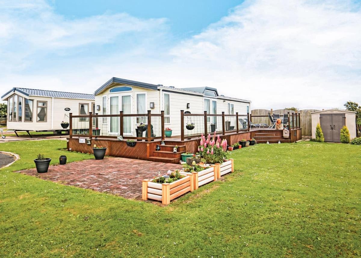 Hotel Lyons Manor House Maryport Exterior foto